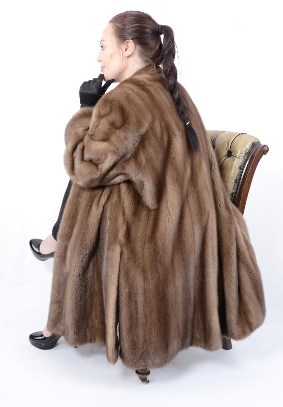 Us1019 Big Royal Saga Mink Fur Coat Full Length Females Nerzmantel ~ Xl